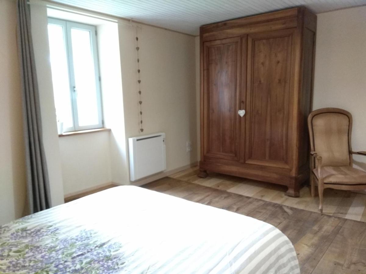La Ferme Les Mamours La Bastide-l'Eveque Dış mekan fotoğraf